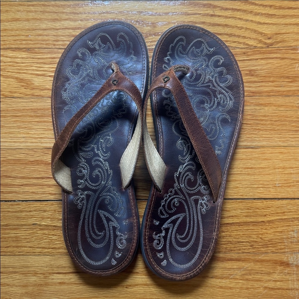 OluKai Paniolo Premium Leather Sandal sz 9